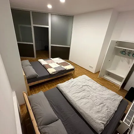 Flat Unterbilk, Free Parking アパート *