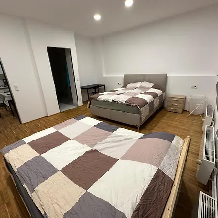 アパート Flat Unterbilk, Free Parking デュッセルドルフ